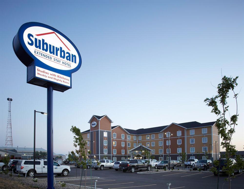 Quality Inn & Suites Estevan Екстериор снимка