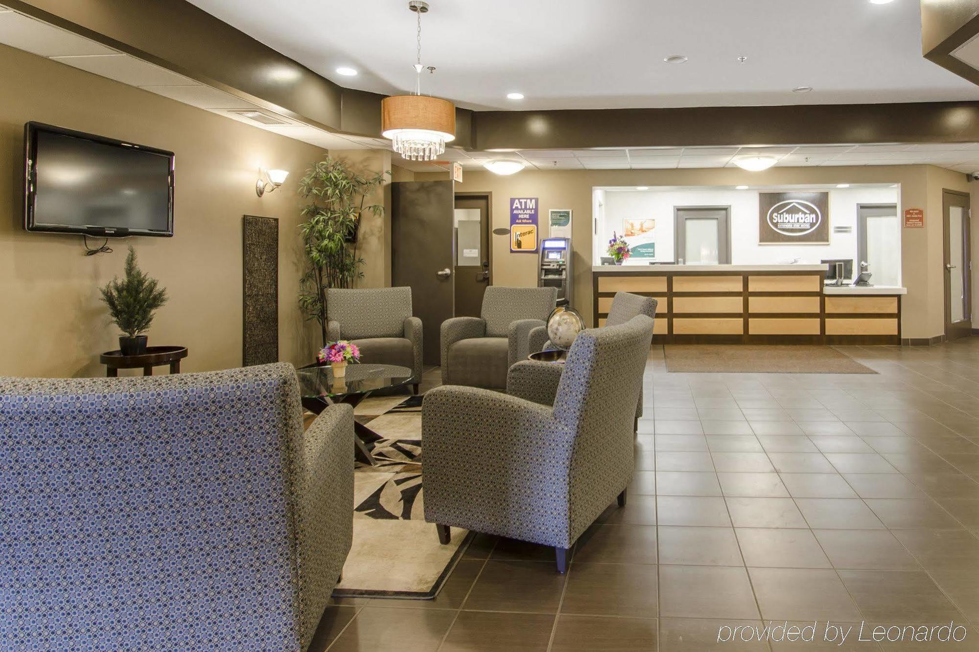 Quality Inn & Suites Estevan Екстериор снимка